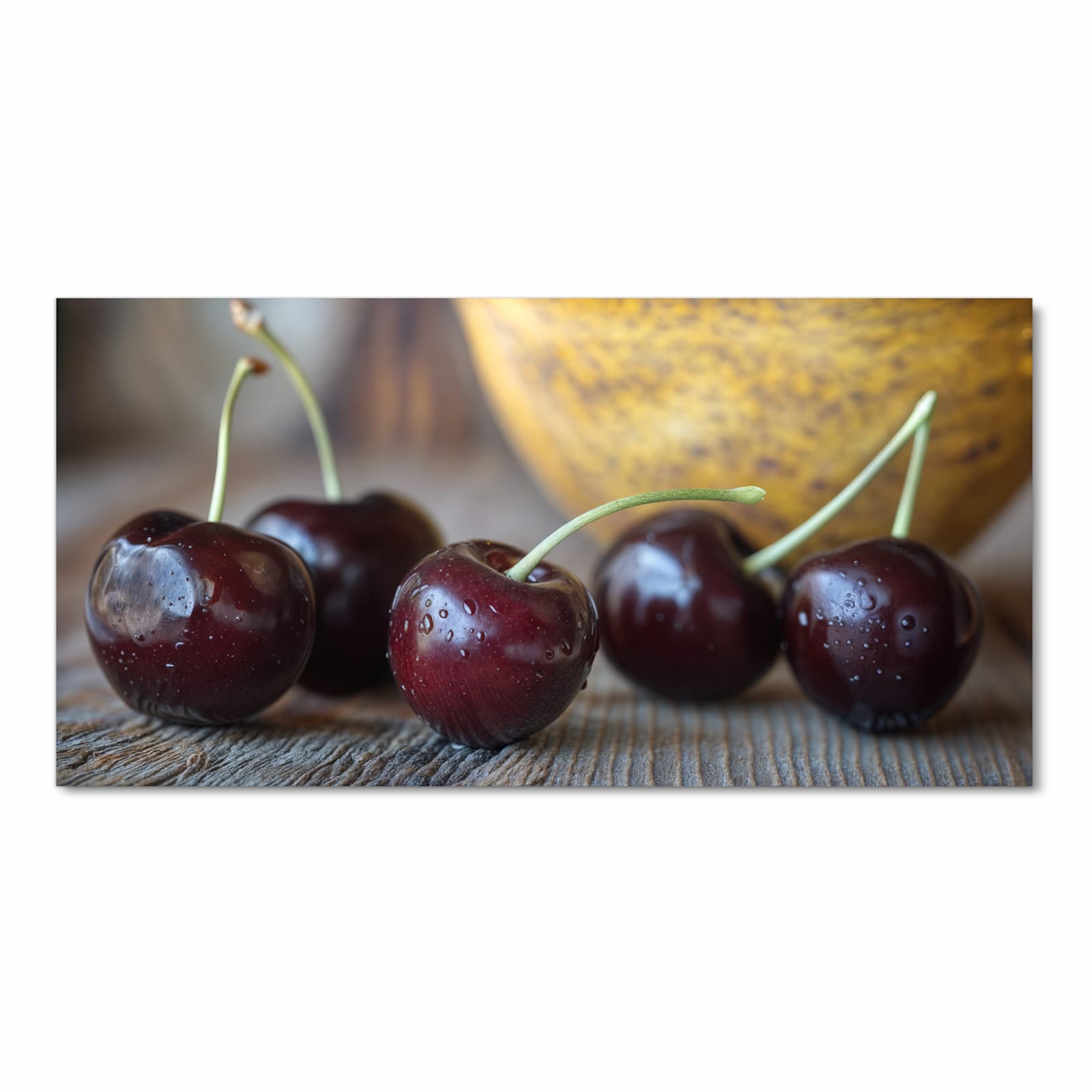 Geräuschdämpfender Küchenteppich mit Motiv Frische Kirschen in moderner Küche