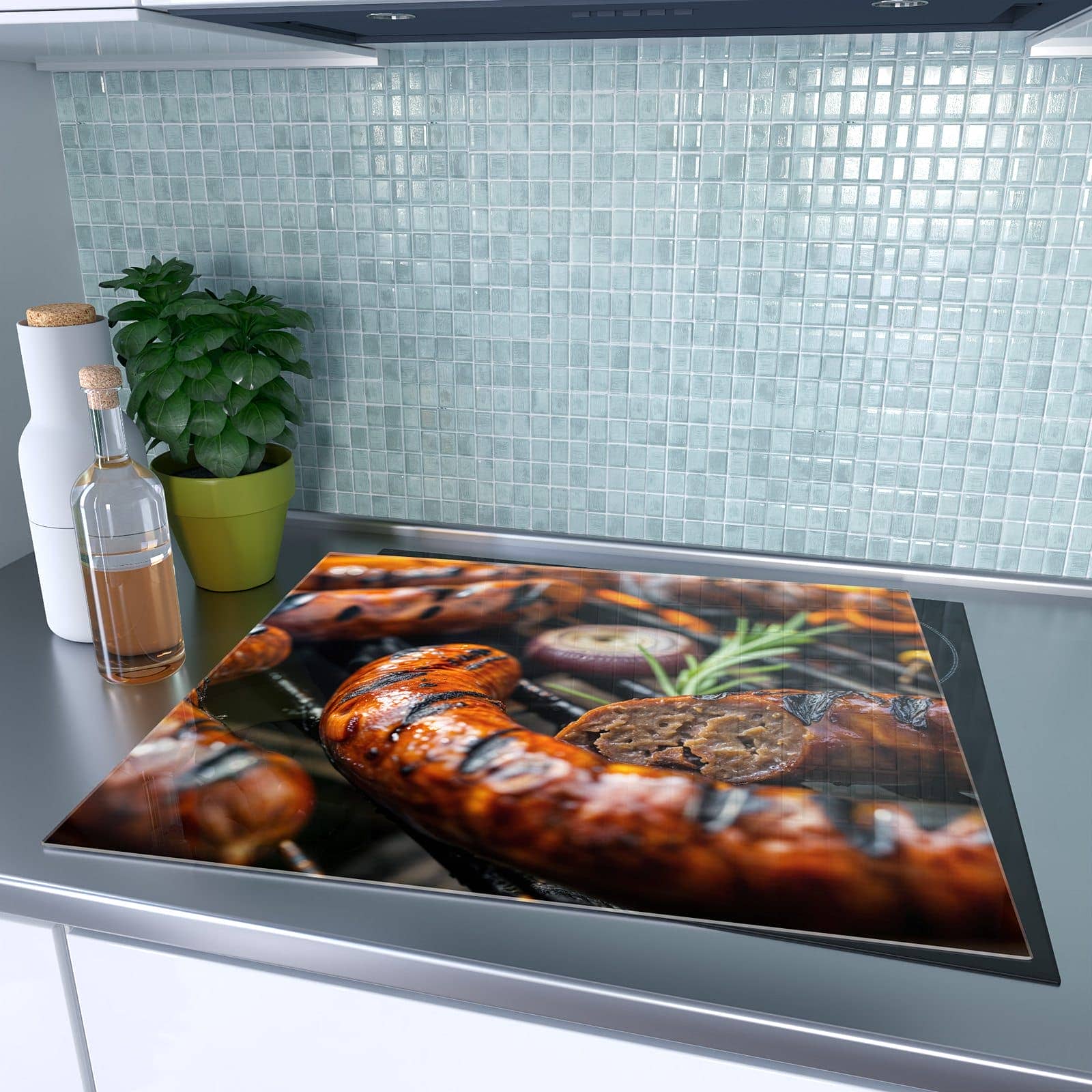 1-teilige Ceranfeldabdeckung mit Grillwurst BBQ-Motiv auf dem Ceranfeld