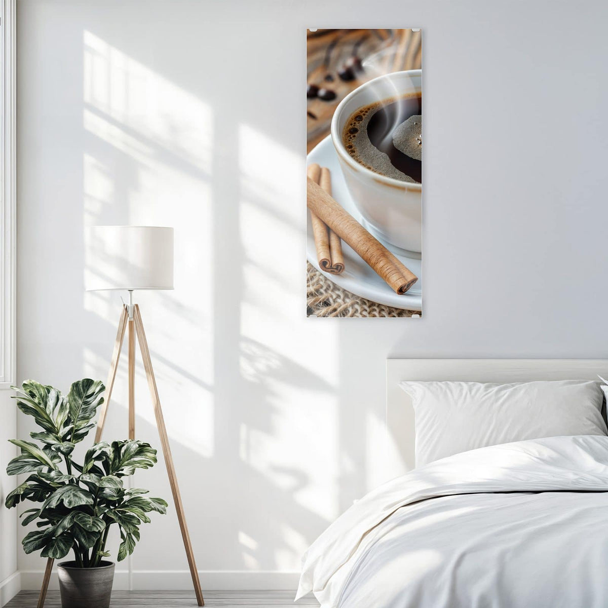 Glasbild Kaffee mit Zimtstangen an der Wand – Weiße Tasse schwarzer Kaffee mit Schaum, zwei Zimtstangen auf der Untertasse, Jutestoff