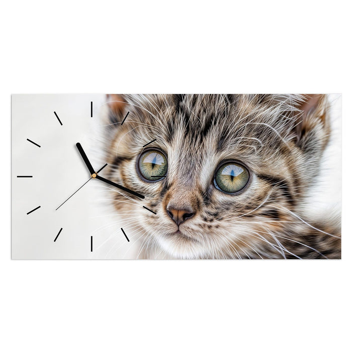 Wanduhr Neugieriges Katzenjunges aus Glas – Querformat 60 × 30 cm mit Ziffernblatt Linie