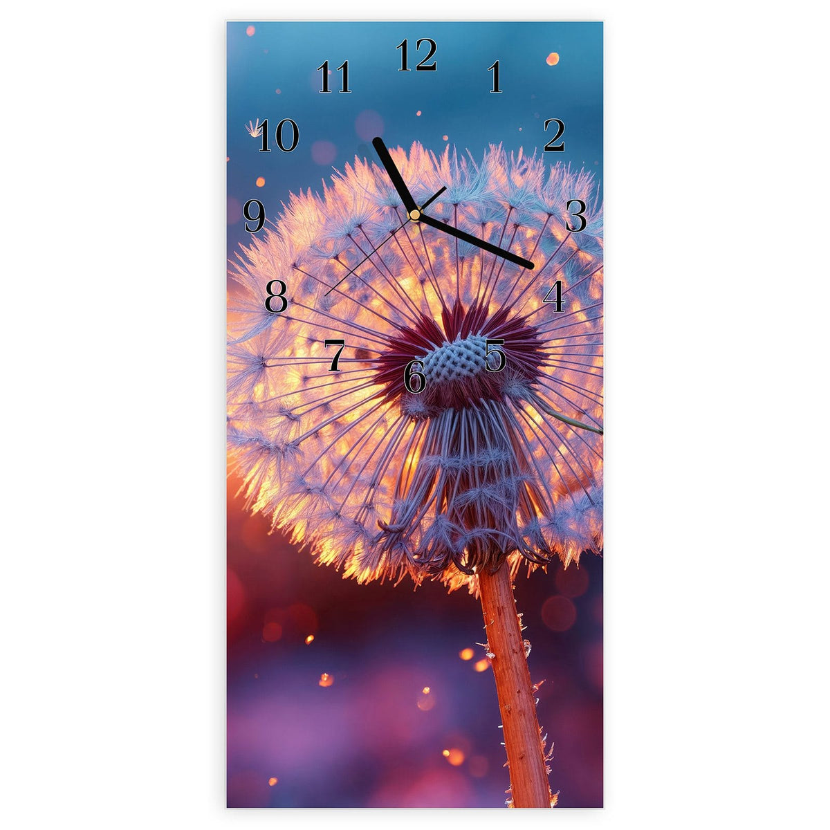 Wanduhr aus Glas, Ziffernblatt Klassisch mit Motiv Pusteblume im Abendlicht: Pusteblume im warmen Gegenlicht vor blau-orange-violettem Bokeh #ziffernblatt_Klassisch
