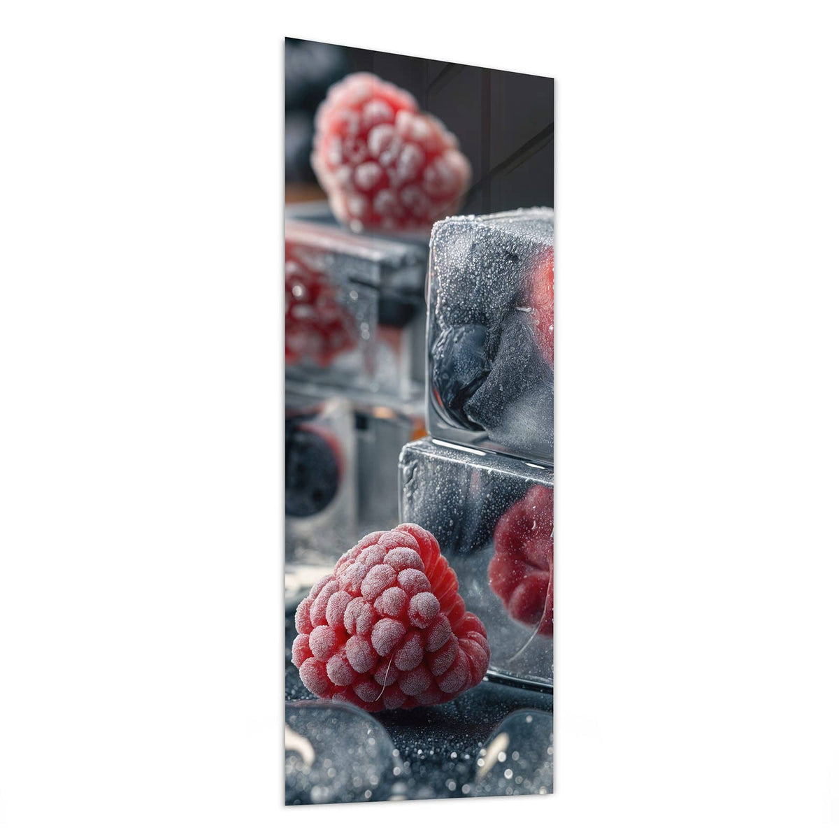 Glasbild Beeren im Eisblock von der Seite, 4 mm Echtglas