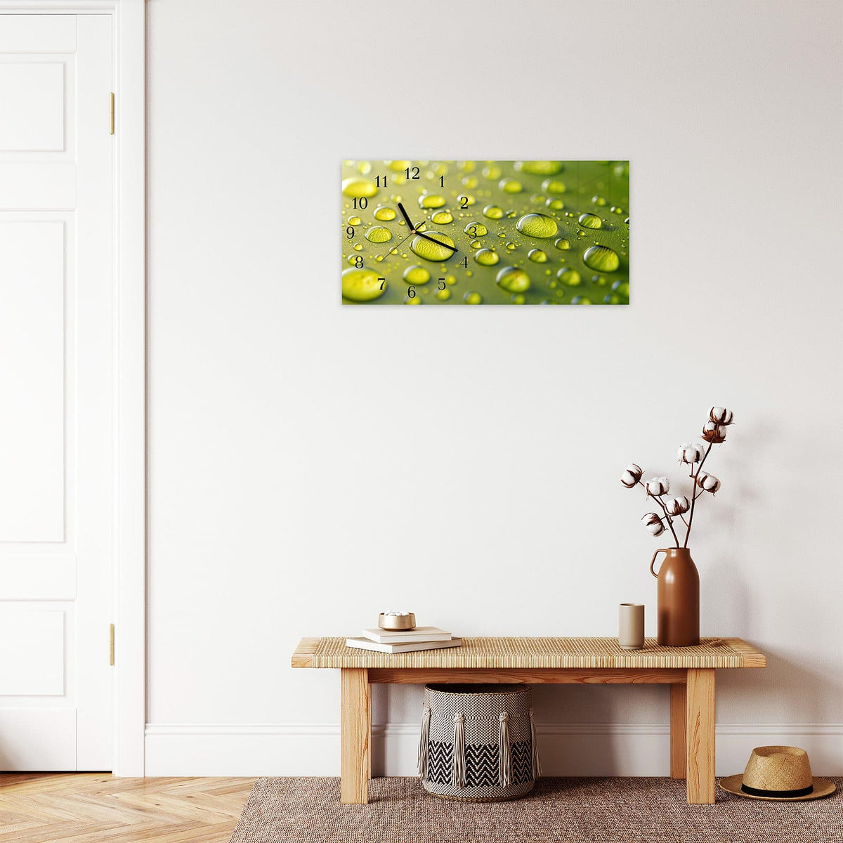 Moderne Wanduhr aus Glas mit Farbtiefe – Wanduhr Wassertropfen Nah aus Glas – Querformat 60 × 30 cm