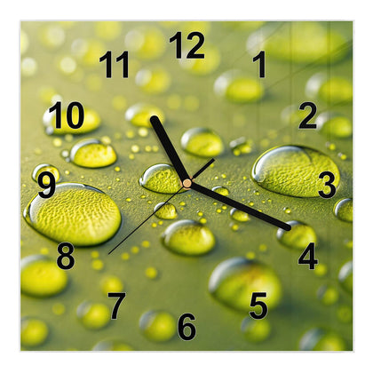 Wanduhr Quadratisch mit dem Motiv Große Tropfen in Oliv