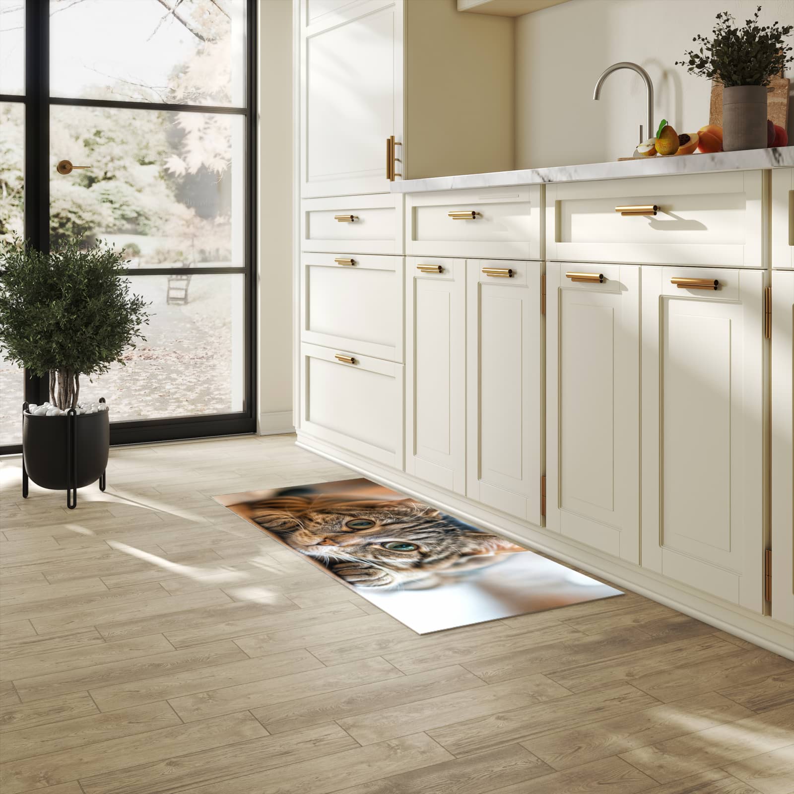 Rutschhemmender dünner Teppich mit Motiv Katzenschmuseerlebnis in heller Küche