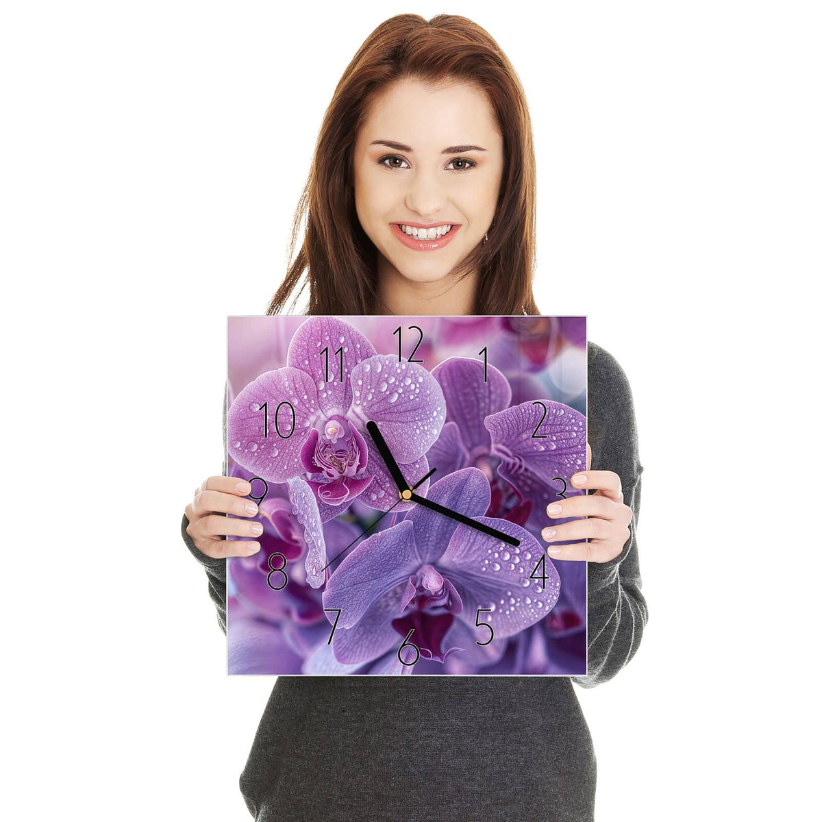 Moderne Wanduhr aus Glas mit Farbtiefe – Wanduhr Orchideenblüten aus Glas – Quadratisch 30 × 30 cm