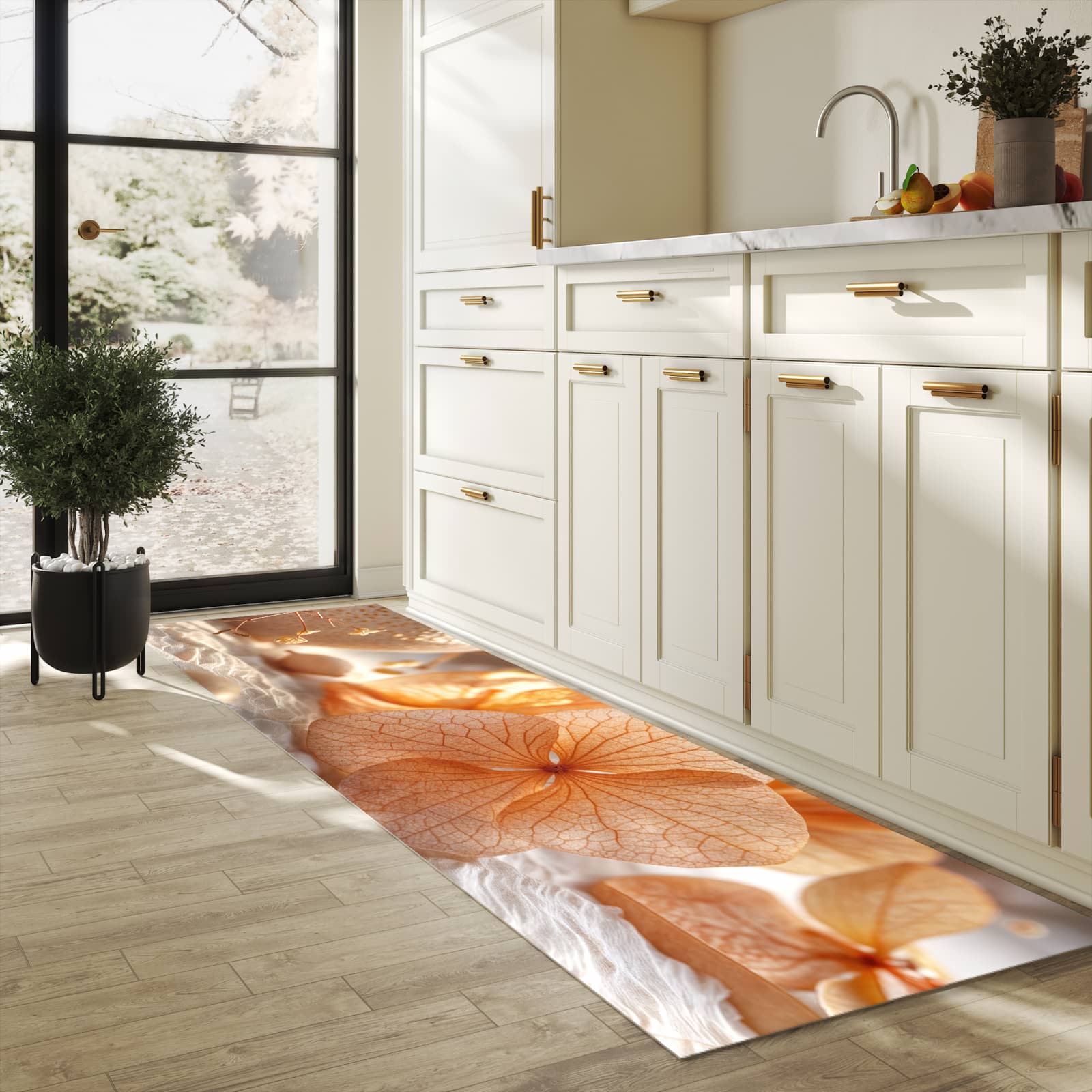 Fleckenresistenter rutschfester Küchenläufer mit Motiv Blumenarrangement in heller Küche