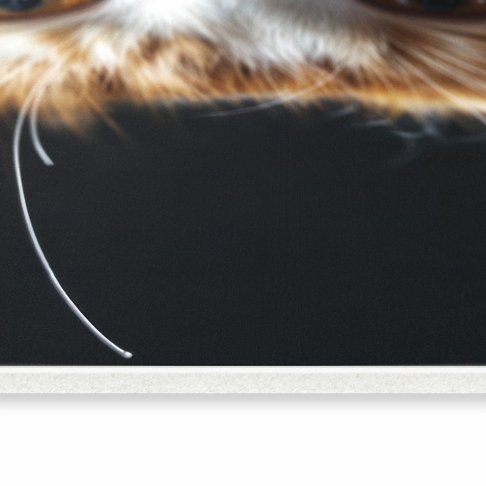 Bodenschonender waschbarer Küchenteppich mit Motiv Sanfte Katzenaugen in seitlicher Ansicht