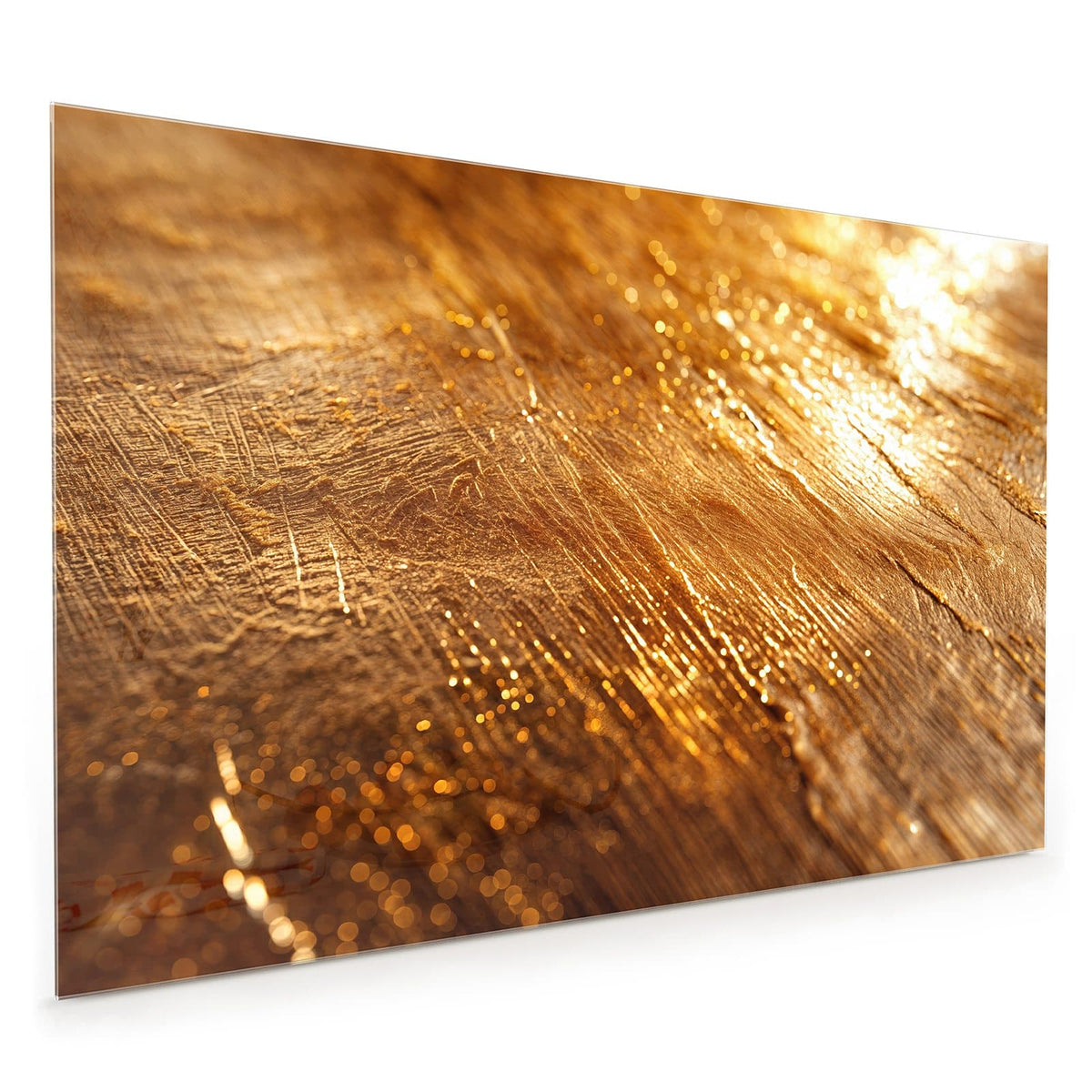 Küchenrückwand aus Glas im Hochformat mit Motiv Schimmerndes Gold: Goldene Fläche mit feinen Streifen, Lichtreflexen und funkelnden Glanzpunkten