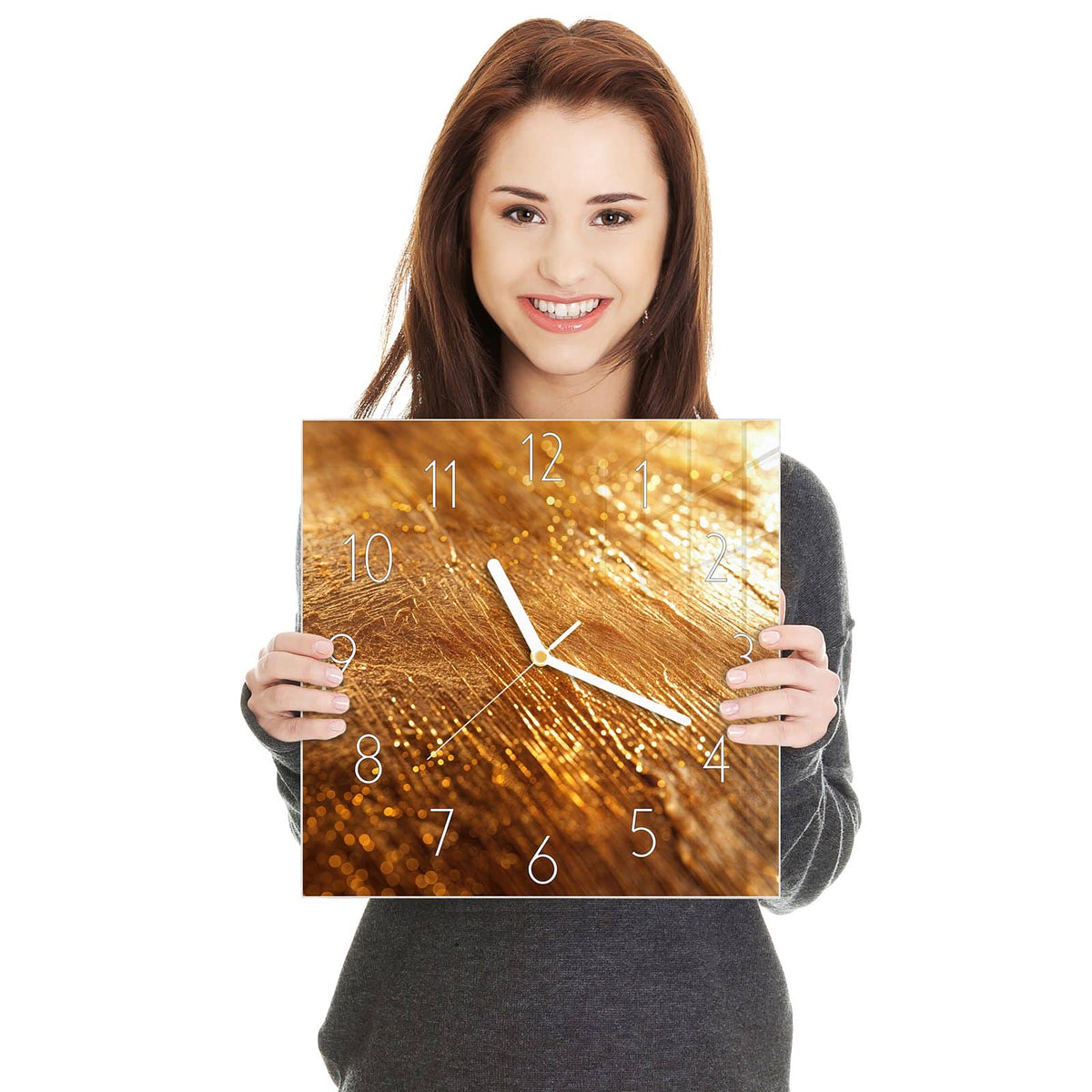 Goldene Fläche mit feinen Streifen, Lichtreflexen und funkelnden Glanzpunkten