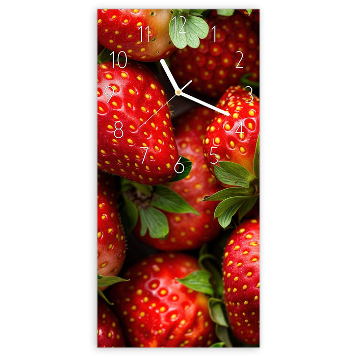 Wanduhr Frische Erdbeeren aus Glas – Hochformat 30 × 60 cm mit Ziffernblatt Elegant
