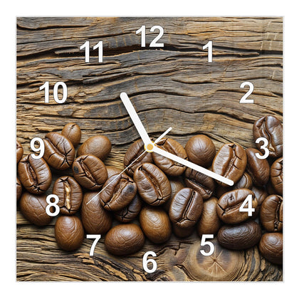 Wanduhr Quadratisch mit dem Motiv Kaffeebohnen auf Altholz