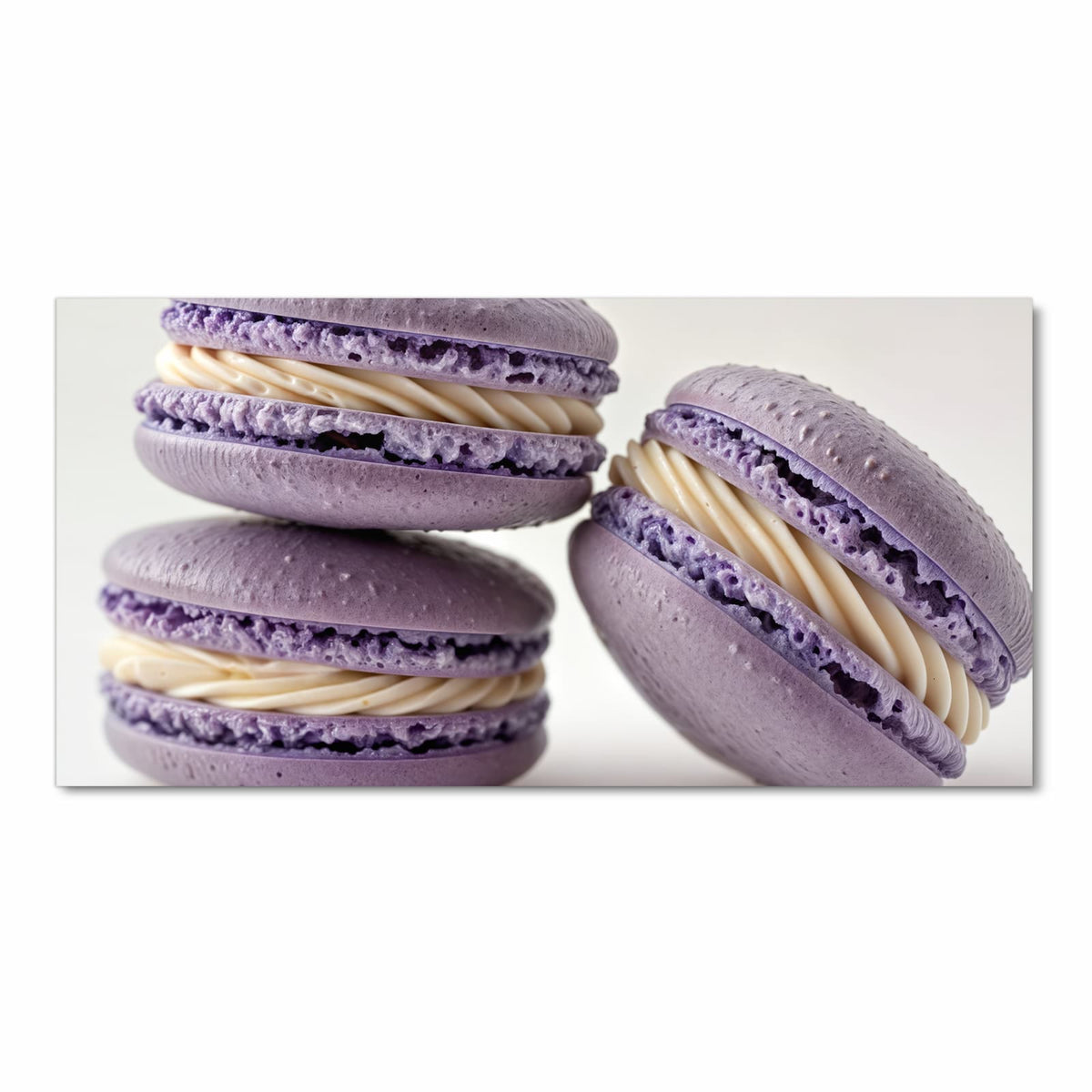 Küchenteppich mit Motiv Lila Macarons in Frontansicht für angenehme Haptik