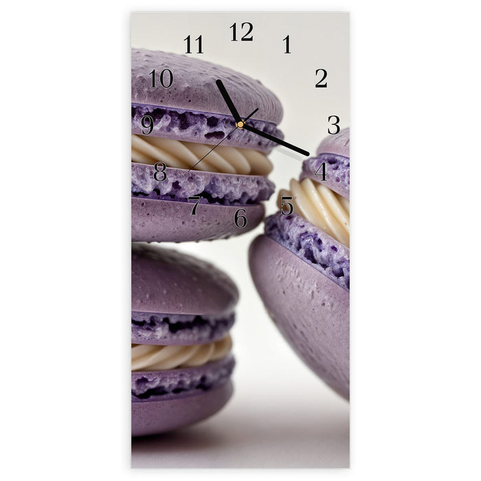 Wanduhr Lila Macarons aus Glas – Hochformat 30 × 60 cm mit Ziffernblatt Klassisch