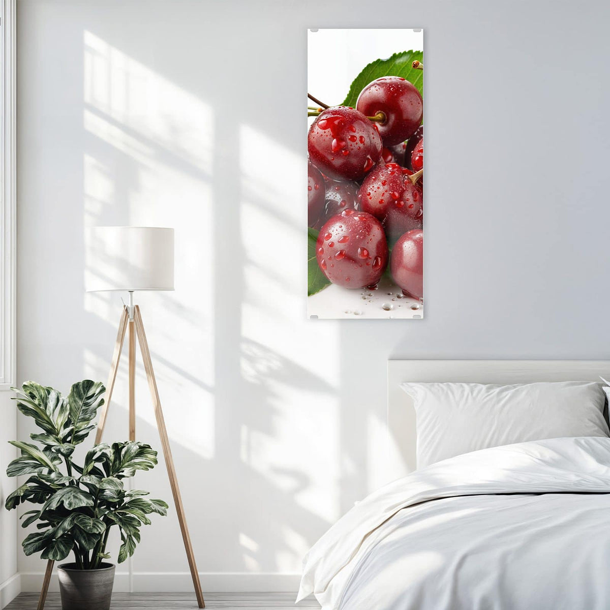 Glasbild Kirschen mit Tautropfen an der Wand – Glänzende dunkelrote Kirschen mit Stielen und Wassertropfen zwischen grünen Blättern