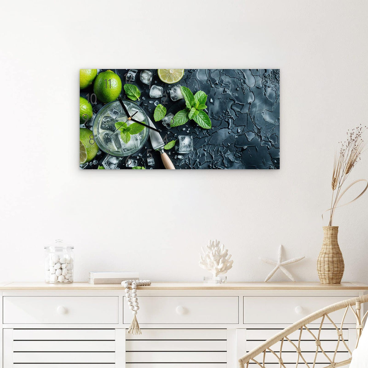 Wanduhr Frische Limetten aus Glas – Querformat 60 × 30 cm – Limetten, Minze und Eiswürfel