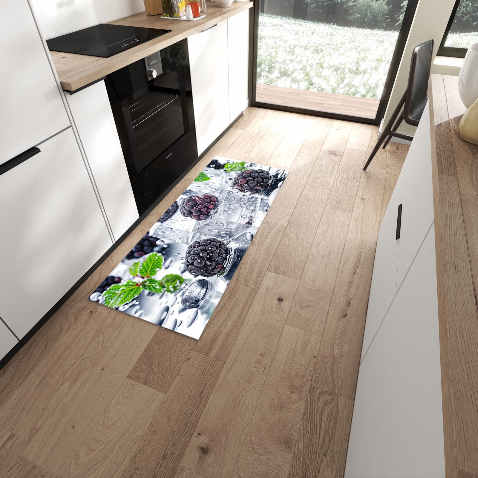 Feuchtigkeitsresistenter rutschfester Küchenläufer mit Motiv Brombeeren Eiskalt in moderner Küche #grösse_60 x 150 cm