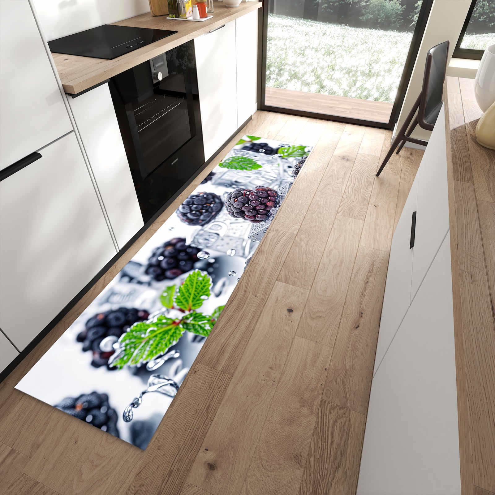Waschbarer Küchenläufer mit Motiv Brombeeren Eiskalt für Ordnung in moderner Küche