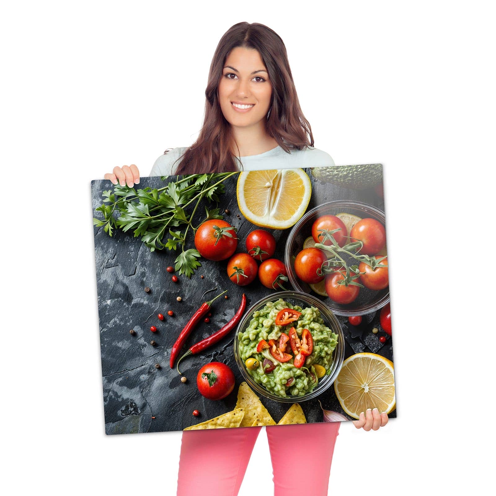 Abdeckung für Herdplatten mit Frisches Gemüse-Motiv wird zur Größendarstellung gehalten