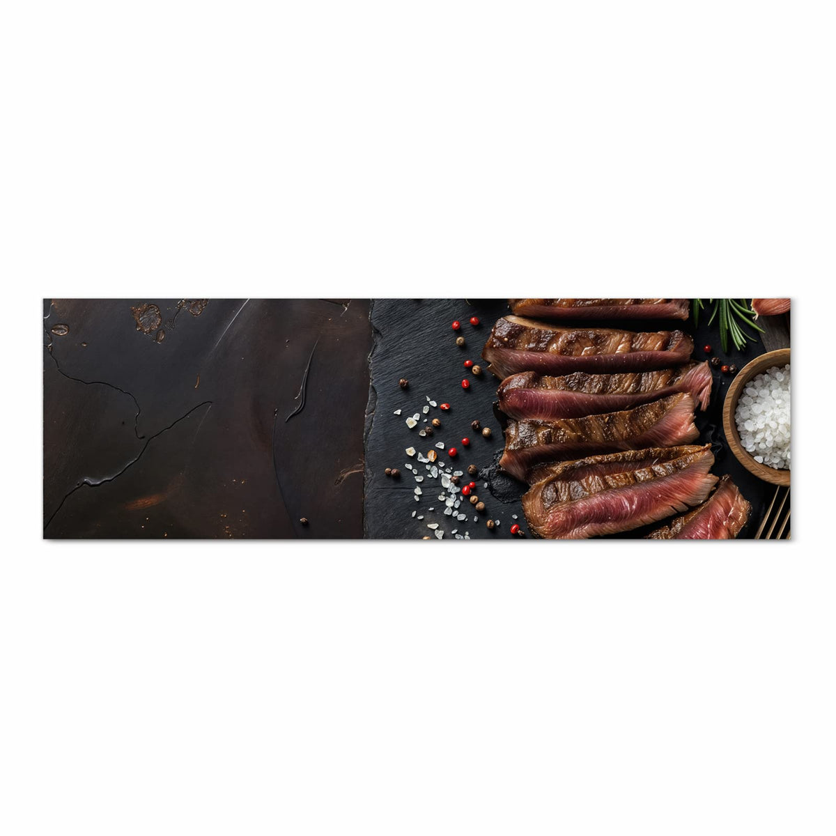 Feuchtigkeitsresistenter dünner Teppich mit Motiv Gegrilltes Steak Teller in Frontansicht, waschbar