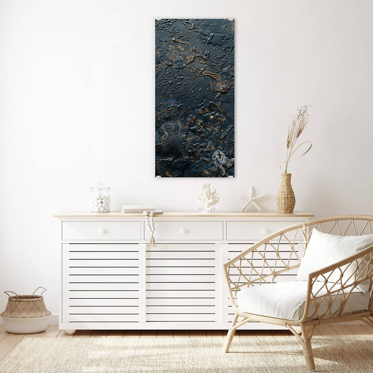 Glasbild Kupfer auf Schwarz an der Wand – Schwarzblaue, grob strukturierte Fläche mit kupferfarbenen Adern und Sprenkeln