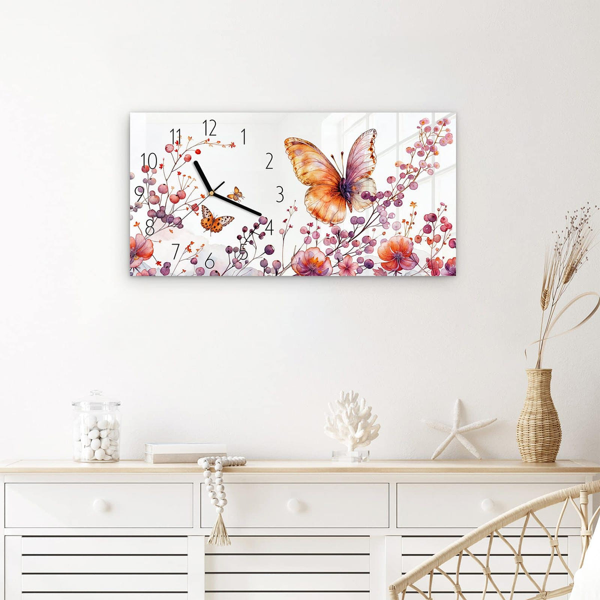 Wanduhr Blumen und Schmetterlinge aus Glas – Querformat 60 × 30 cm – Aquarell-Blumen mit zarten Schmetterlingen