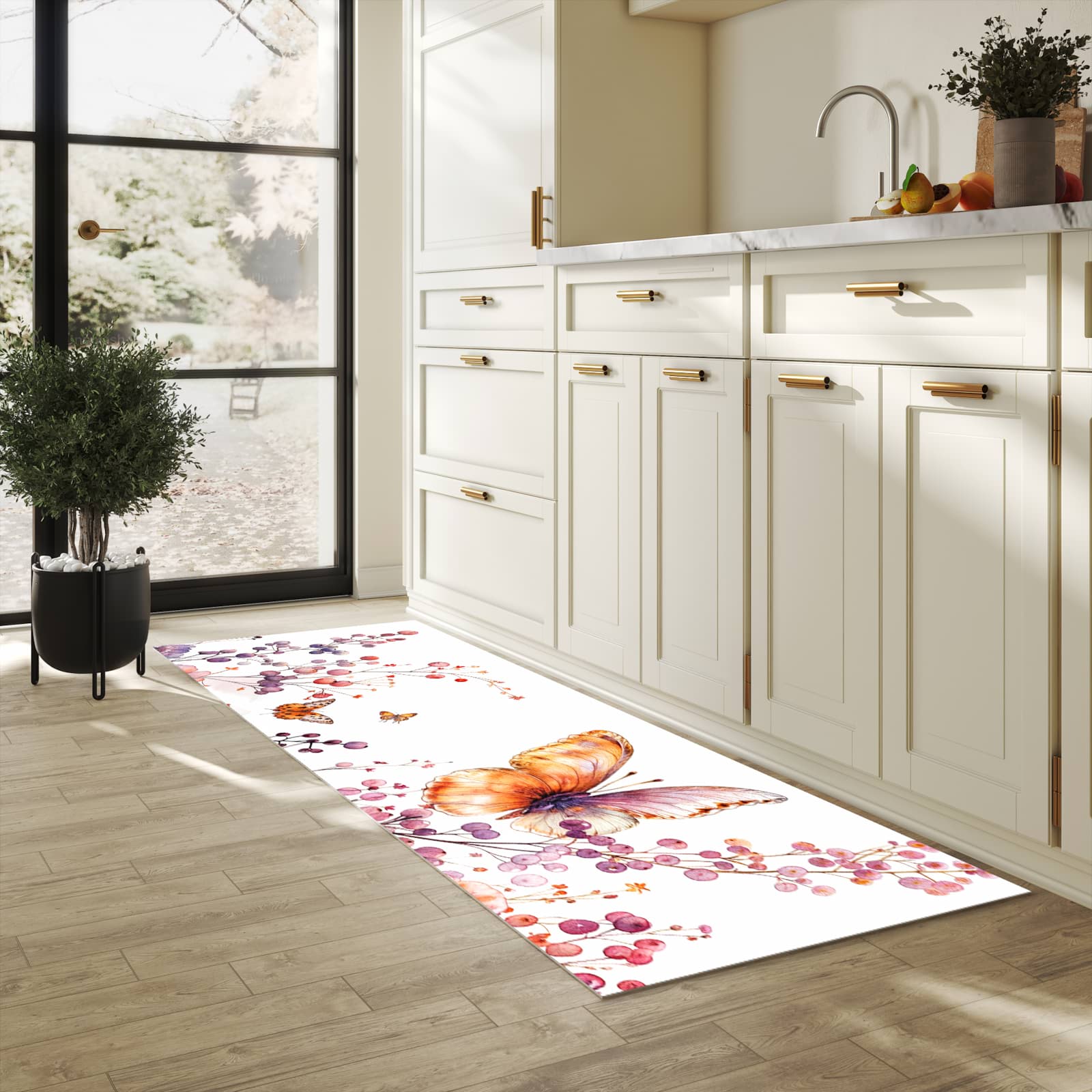 Schmutzabweisender rutschfester Küchenläufer mit Motiv Blumen und Schmetterlinge in heller Küche