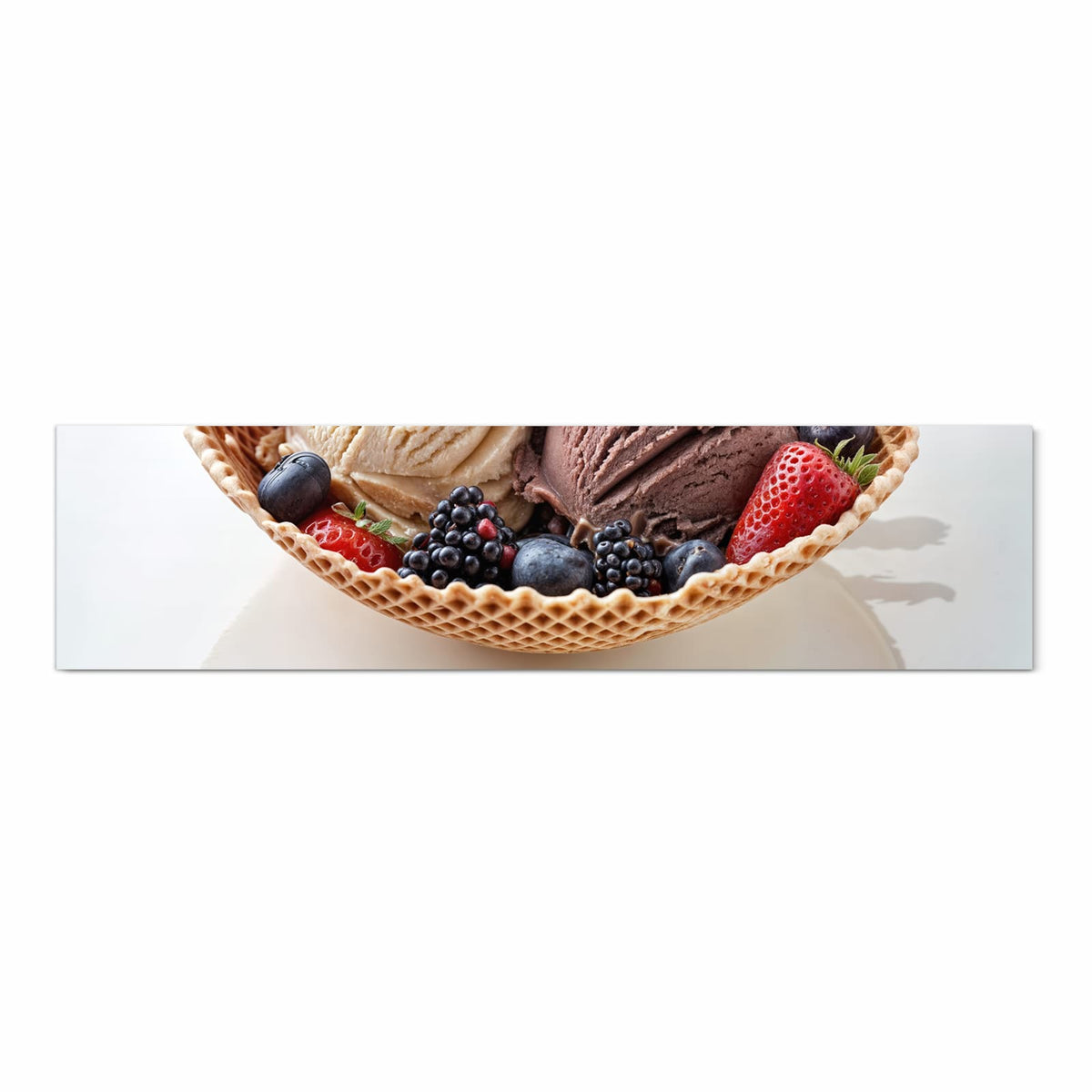 Abriebfester Bodenläufer Teppich mit Motiv Eiswaffelmit Obst in Frontansicht