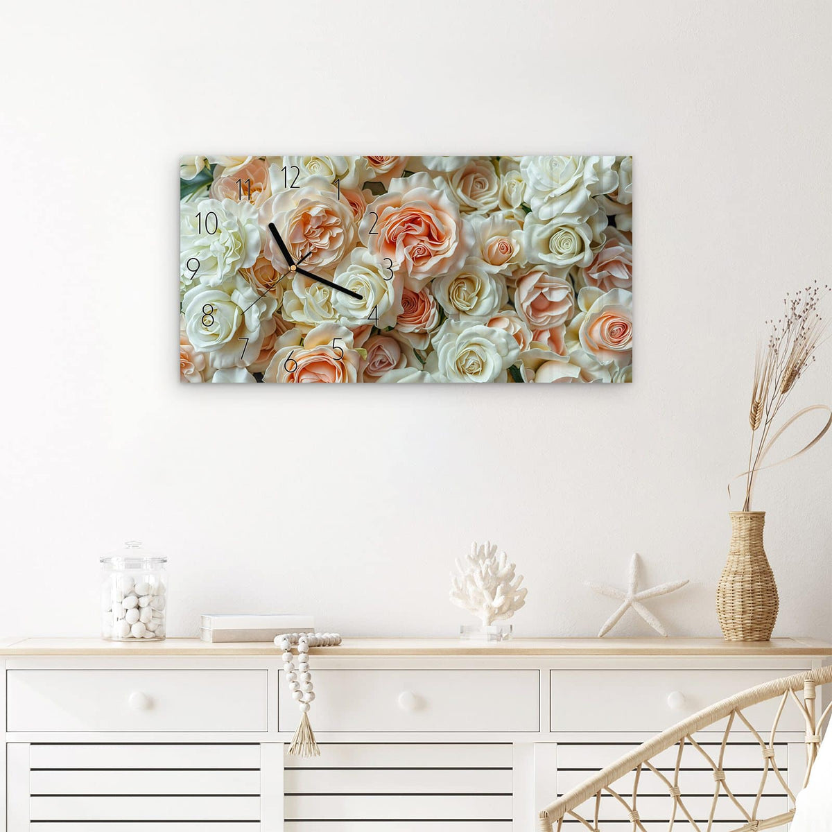 Wanduhr Rosenbouquet aus Glas – Querformat 60 × 30 cm – Cremeweiße Rosen dicht an dicht