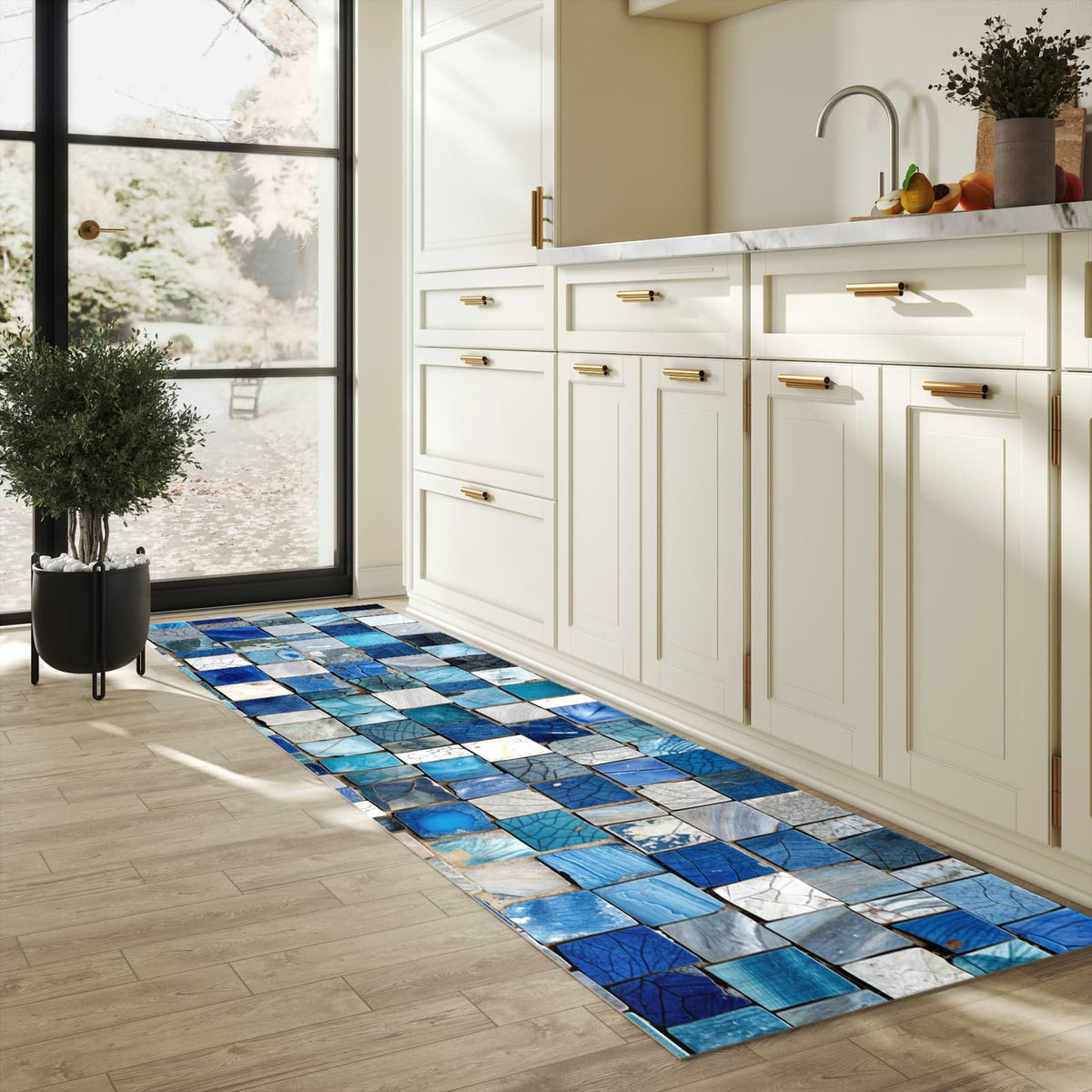 Rutschfester Küchenläufer mit Motiv Mosaikfliesenmuster in heller Küche