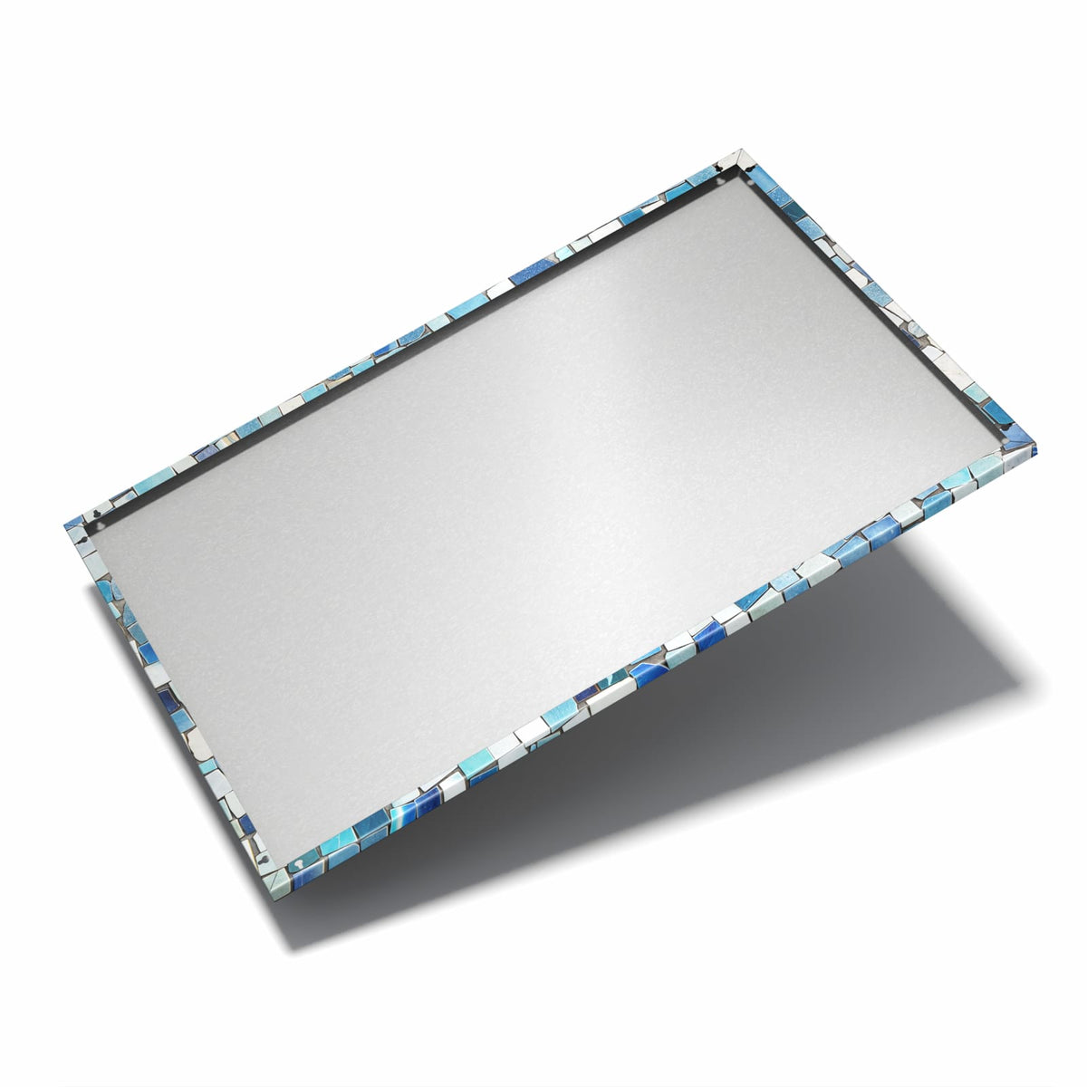 Nur 7 mm – liegt eng an der Wand – Metall Magnettafel - Blaues Mosaik