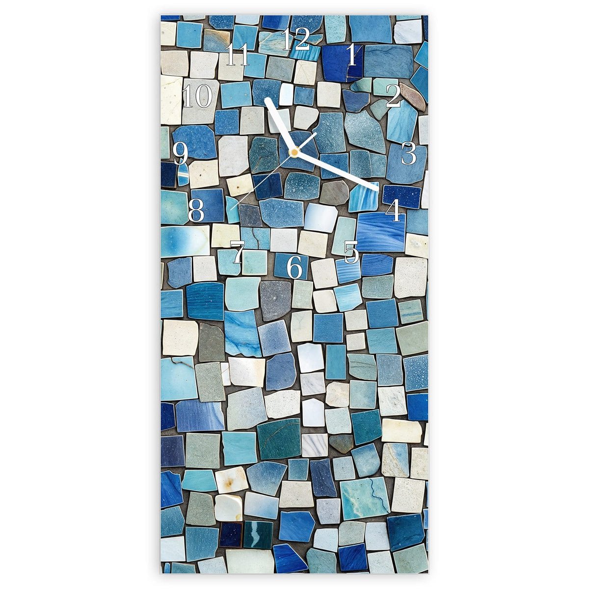 Wanduhr aus Glas, Ziffernblatt Klassisch: Mosaik aus unregelmäßig gebrochenen Steinchen in Blau, Türkis, Grau und Creme #ziffernblatt_Klassisch