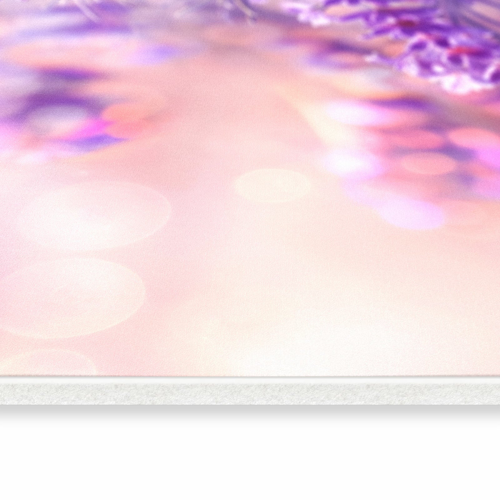 Pflegeleichter Küchenteppich mit Motiv Lavendeltraum in seitlicher Ansicht