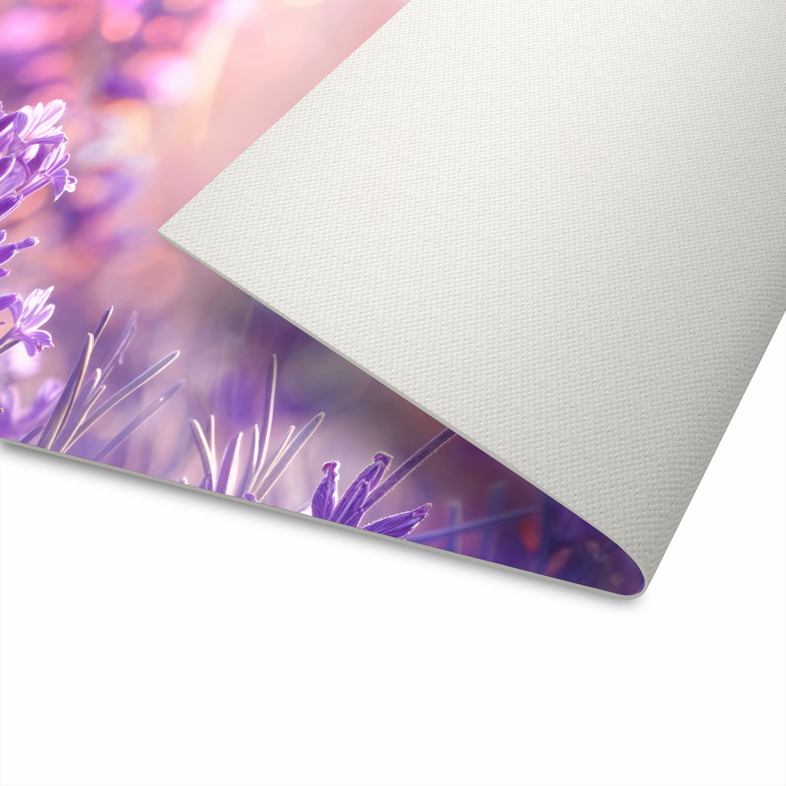Wasserabweisender Teppich für Esstisch mit Motiv Lavendeltraum in Unterseite