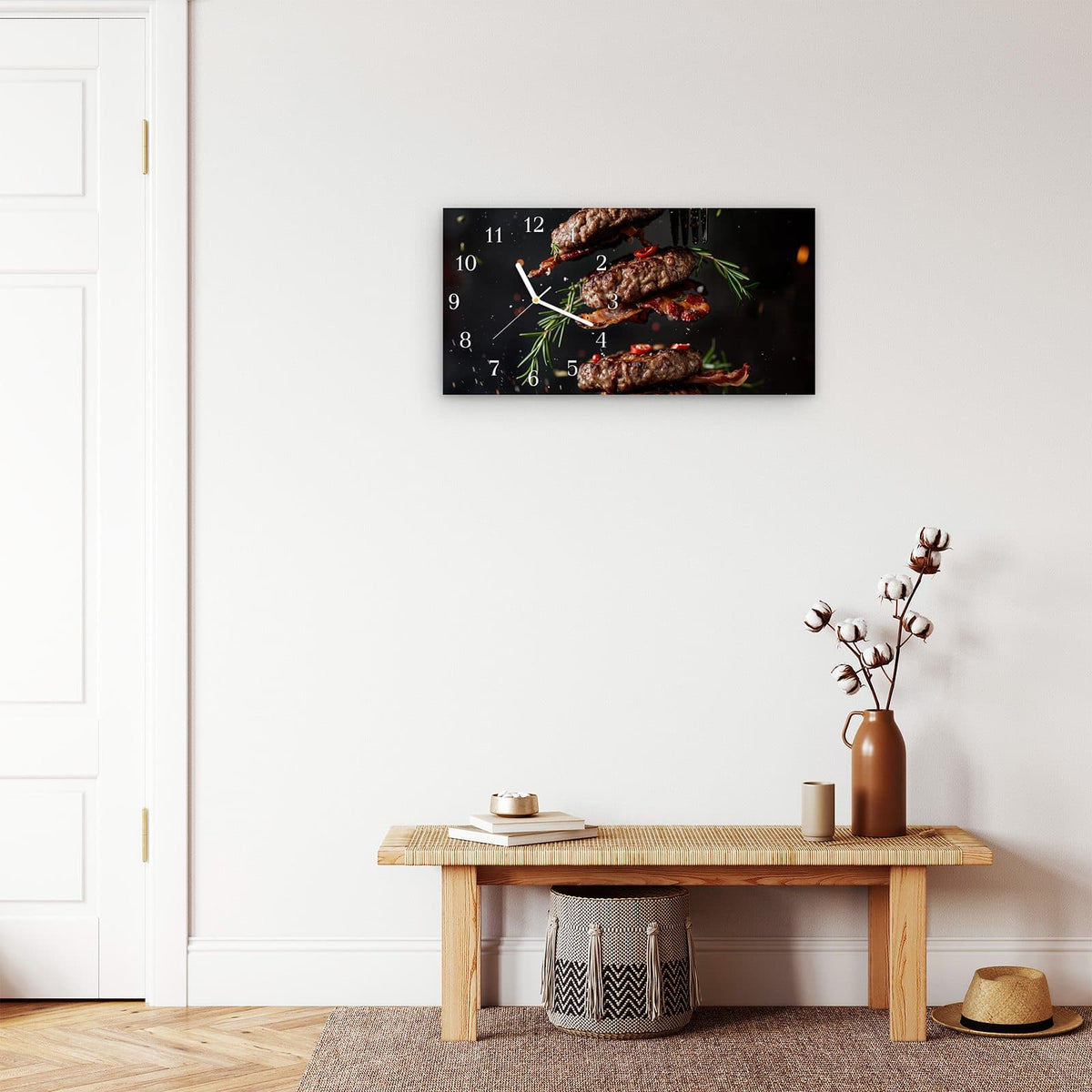 Moderne Wanduhr aus Glas mit Farbtiefe – Wanduhr Burger mit Bacon aus Glas – Querformat 60 × 30 cm