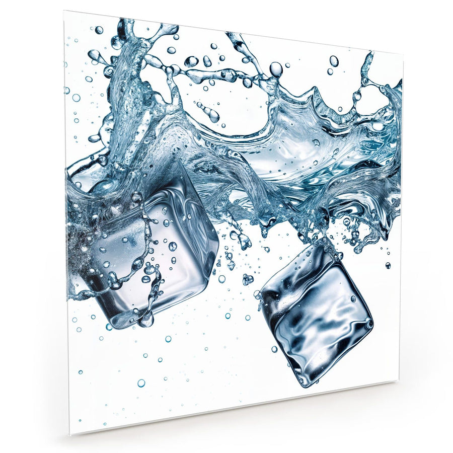 Maße Küchenrückwand Eiswürfel im Wasser aus Glas