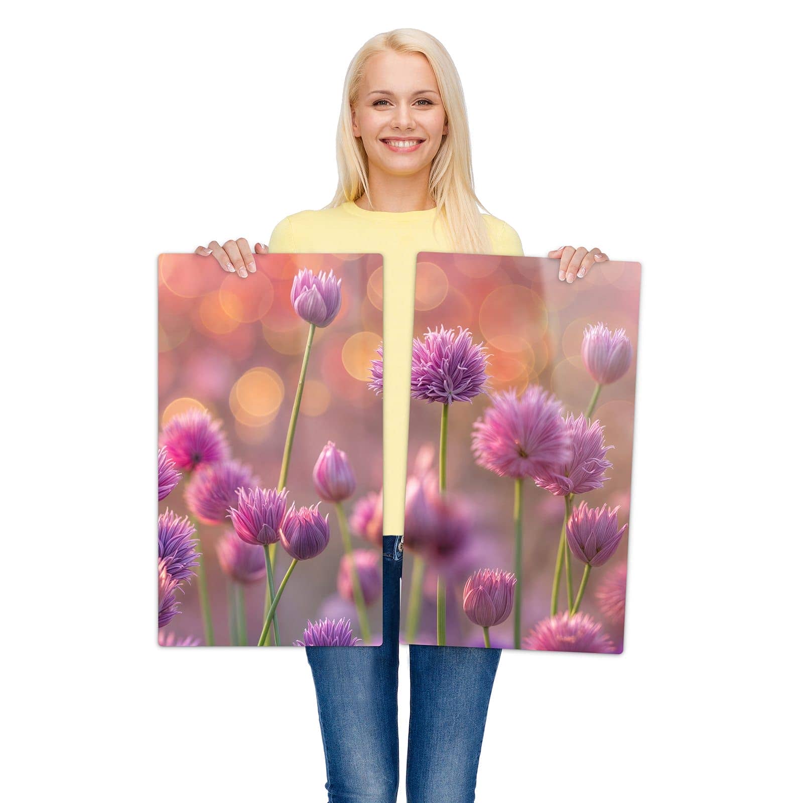 2-teilige Herdabdeckung mit Blühende Zierlauch-Motiv wird zur Größendarstellung gehalten