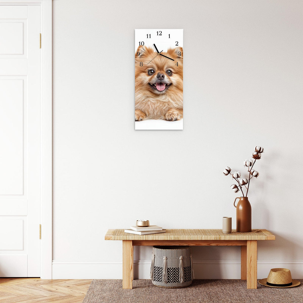 Moderne Wanduhr aus Glas mit Farbtiefe – Wanduhr Hund und Katze aus Glas – Hochformat 30 × 60 cm