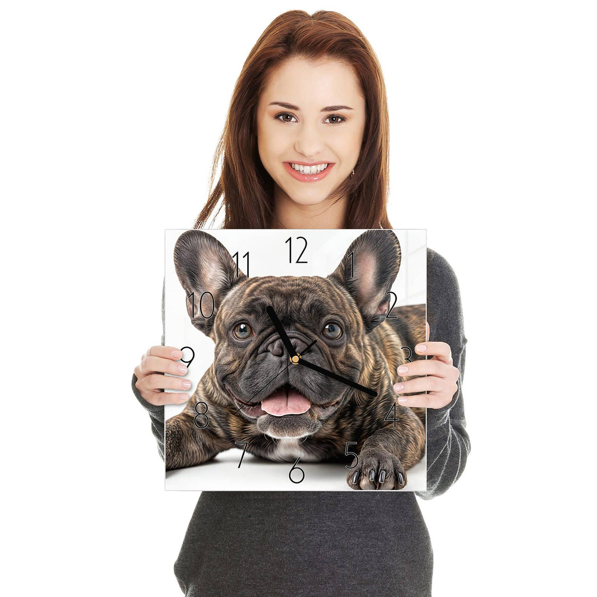 Moderne Wanduhr aus Glas mit Farbtiefe – Wanduhr Französische Bulldogge Porträt aus Glas – Quadratisch 30 × 30 cm