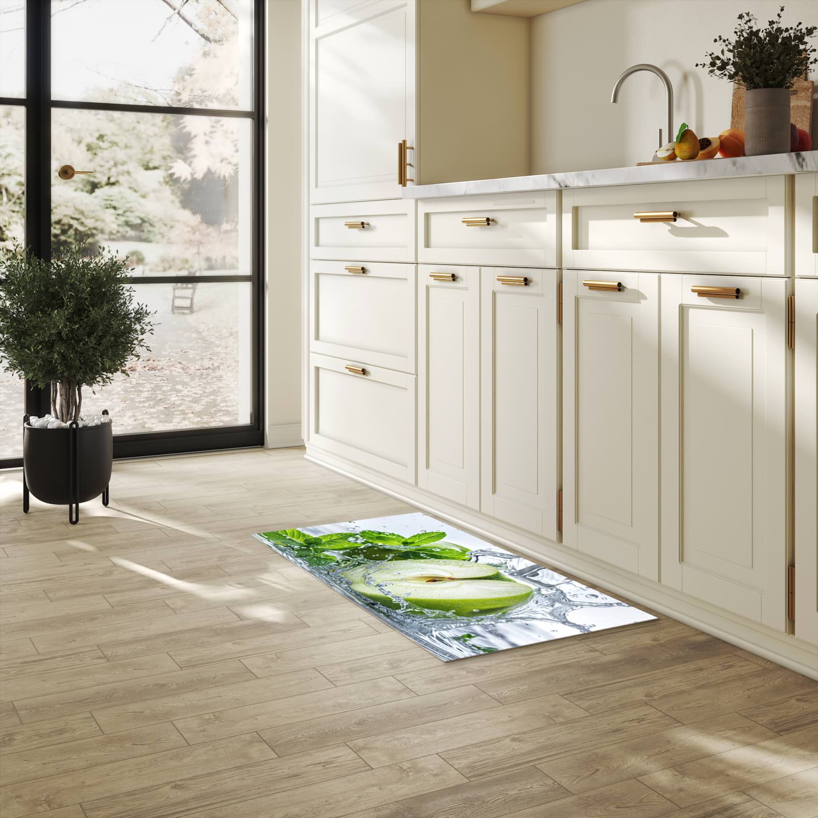 Langlebiger Teppich für Esstisch mit Motiv Spritzender Apfel Mint in heller Küche, waschbar