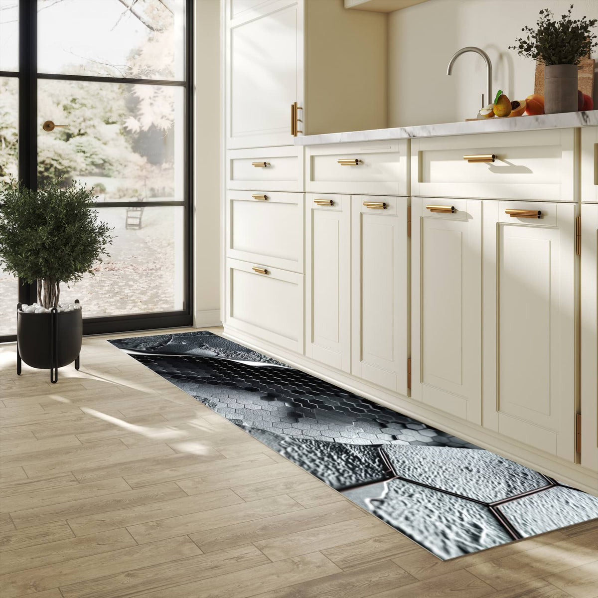 Fleckenresistenter langer Teppich mit Motiv Hexagon Muster in heller Küche