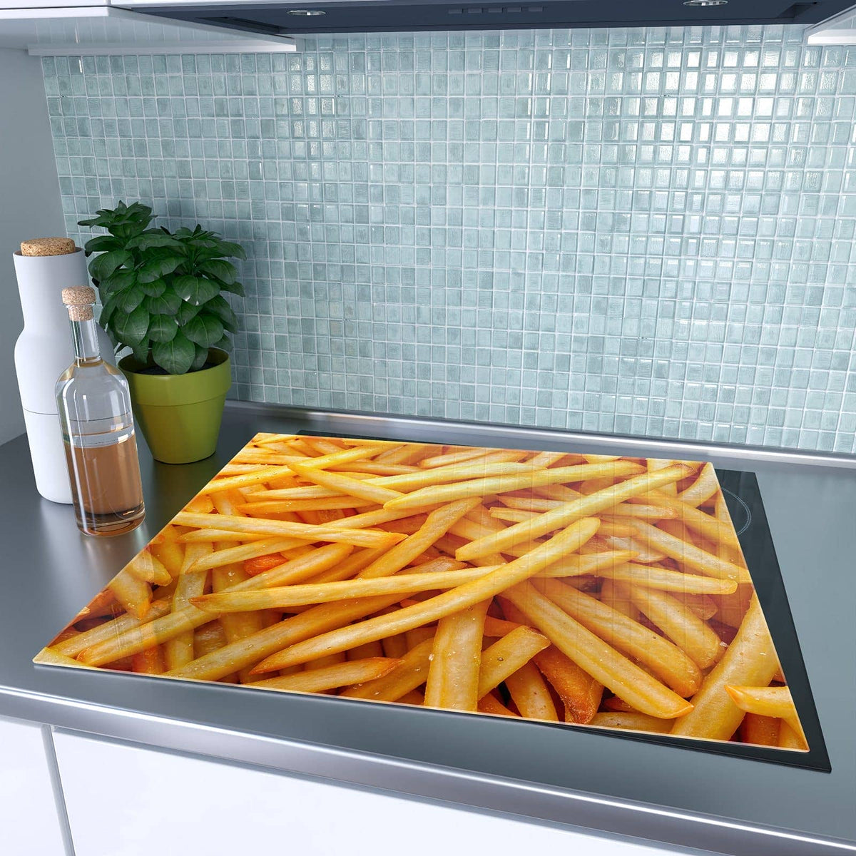 1-teilige Herdabdeckplatte mit Pommes Frites-Motiv auf dem Ceranfeld