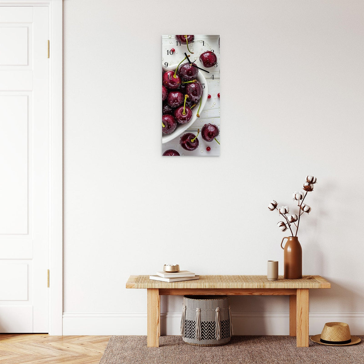 Moderne Wanduhr aus Glas mit Farbtiefe – Wanduhr Frische & Kirschen aus Glas – Hochformat 30 × 60 cm