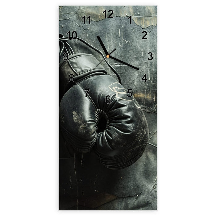 Wanduhr Vintage Boxhandschuhe aus Glas – Hochformat 30 × 60 cm mit Ziffernblatt Modern