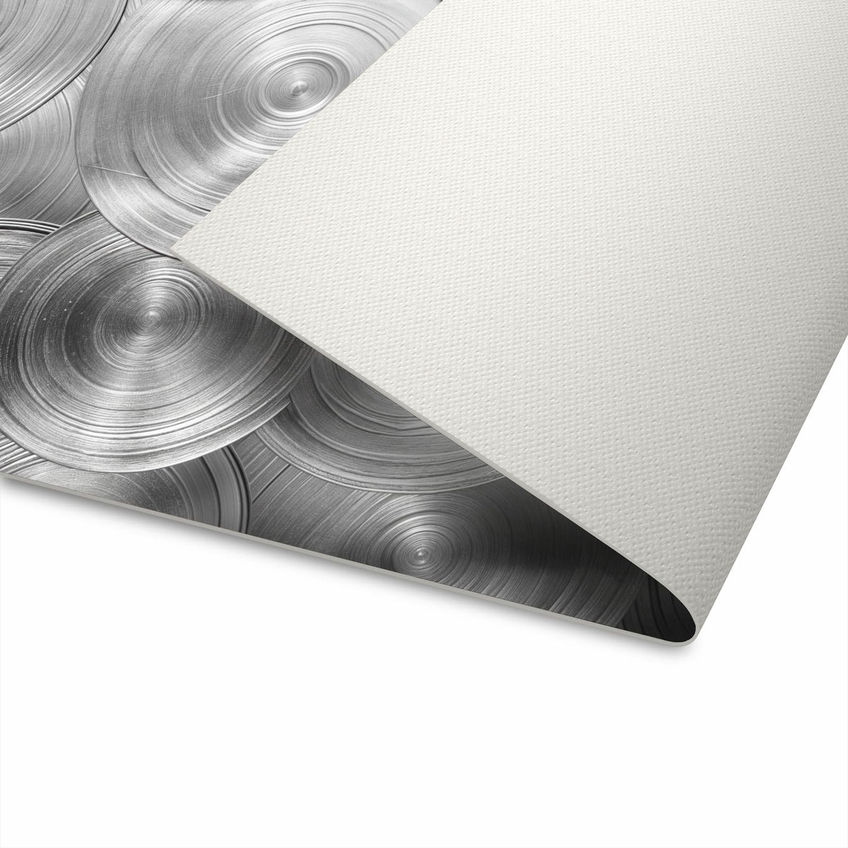 Rutschfester dünner Teppich mit Motiv Metallische Scheiben spart Zeit bei der Küchenreinigung