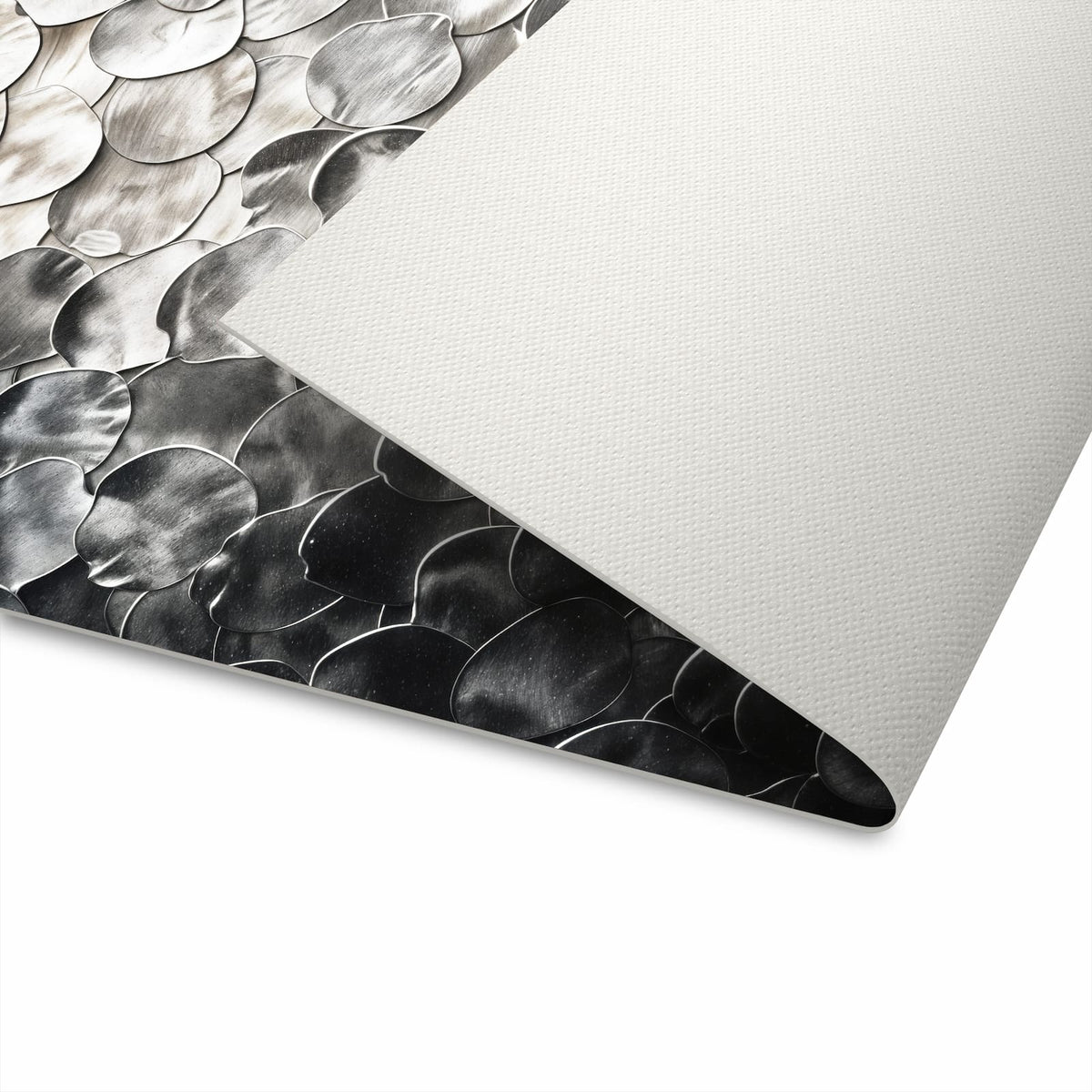 Dünner Küchenteppich mit Motiv Metallic Schuppen zur sicheren Aufbewahrung in Unterseite