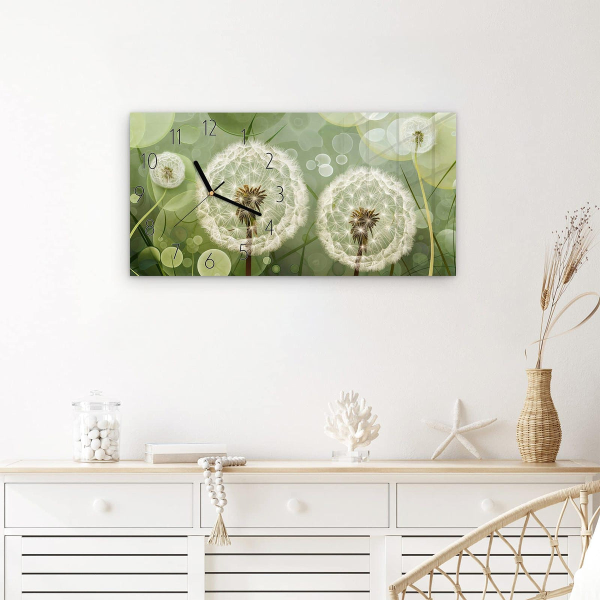 Wanduhr Zarte Löwenzahnblüten aus Glas – Querformat 60 × 30 cm – Drei Pusteblumen in sanftem Grün