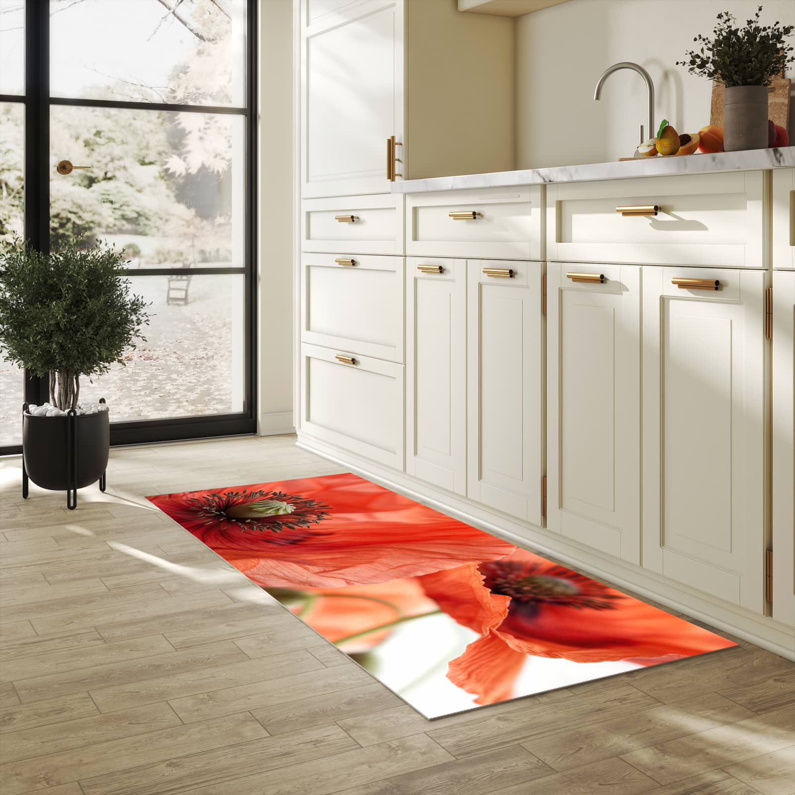 Langlebiger dünner Küchenteppich mit Motiv Mohnblüten in heller Küche