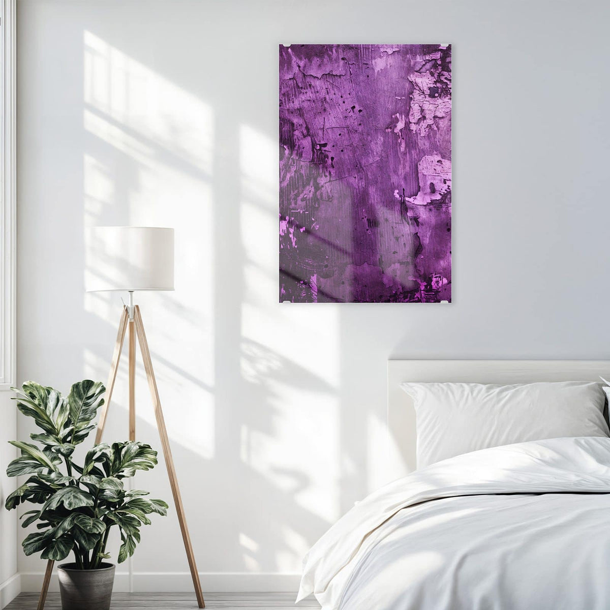 Glasbild Violetter Putz an der Wand – Raue Wandfläche in Violett und Magenta mit hellen Abplatzungen