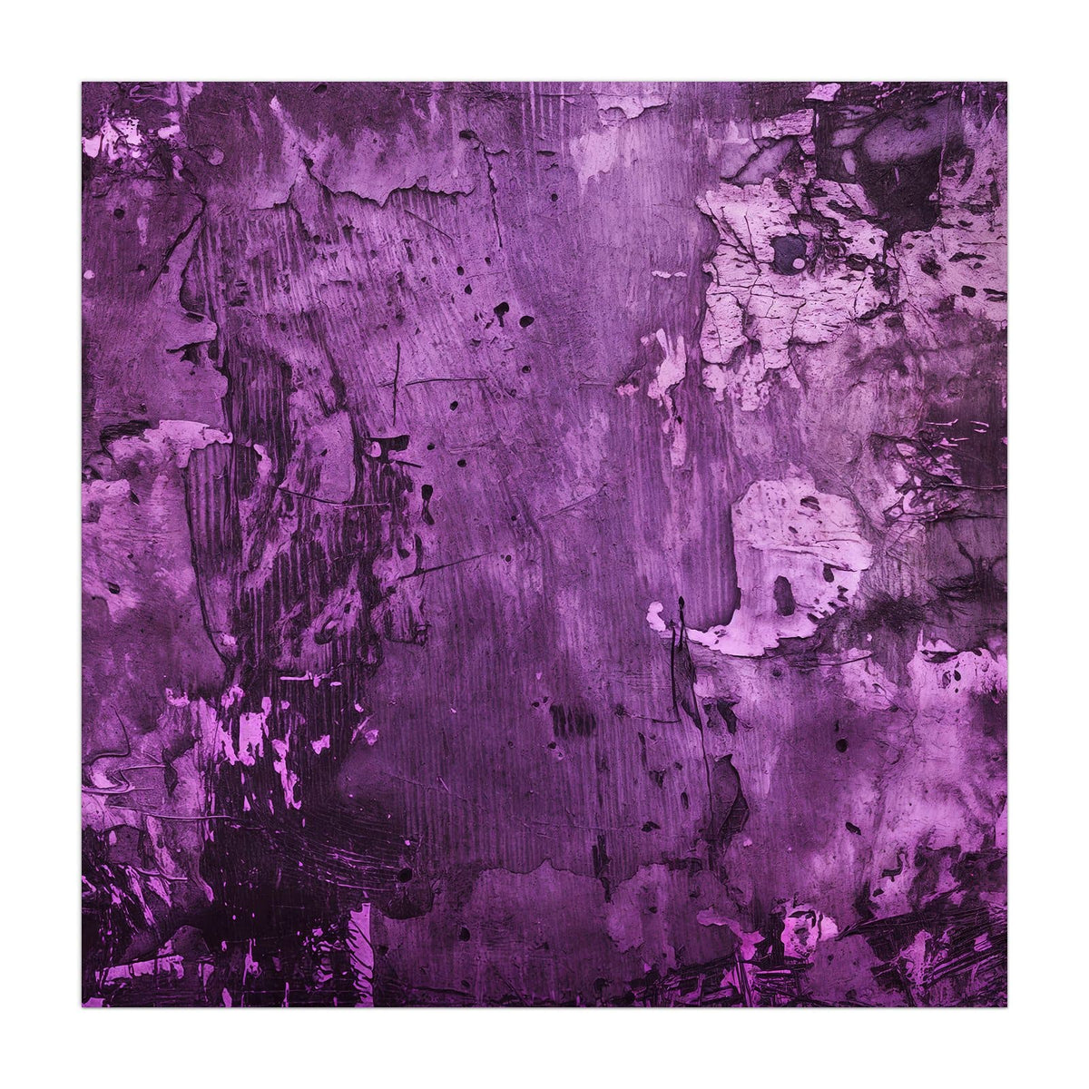 Raue Wandfläche in Violett und Magenta mit hellen Abplatzungen